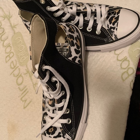 New Converse - Picture 4 of 4